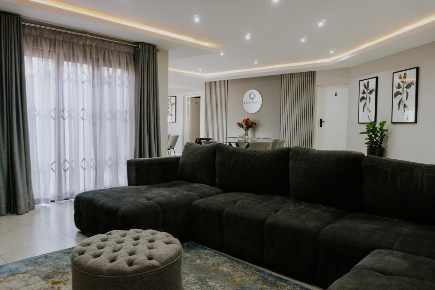 La Grace Hotel Kempton Park Buitenkant foto